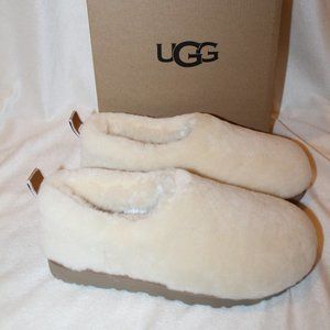 NIB UGG WOMEN'S SHEARLING BOOTIE SLIPPERS NATURAL
